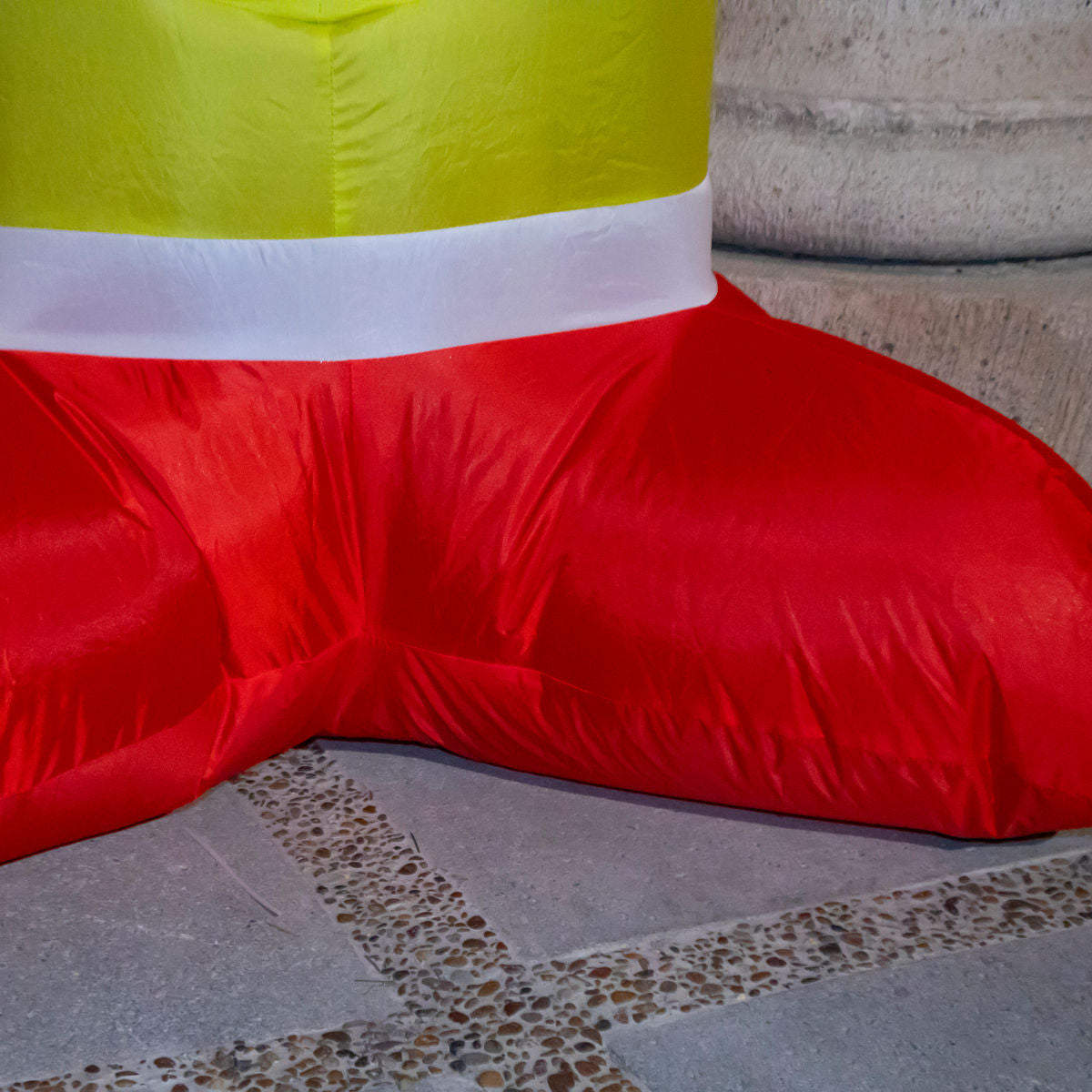 💚🎅 Grinch Inflable Navideño con Luz – 1.98 m x 0.92 m 🎁🎄