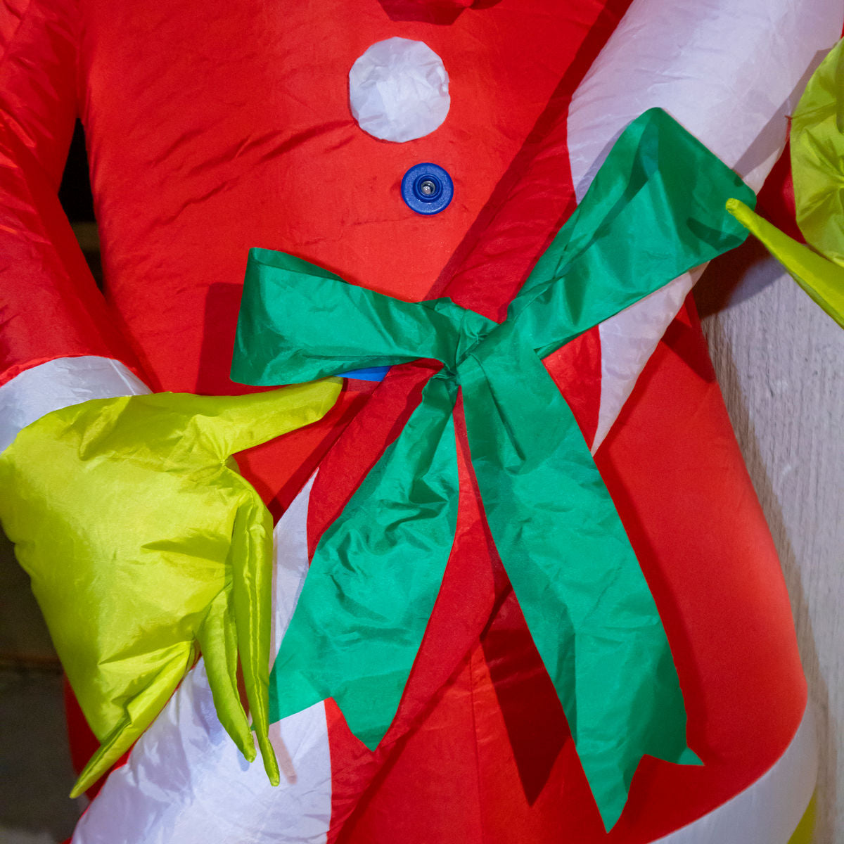 💚🎅 Grinch Inflable Navideño con Luz – 1.98 m x 0.92 m 🎁🎄